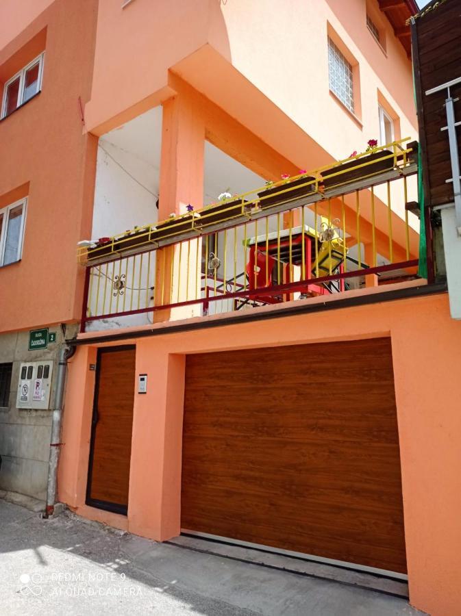 סראייבו Lovely, Neat And Quite Apartment Dalia, Private Parking מראה חיצוני תמונה