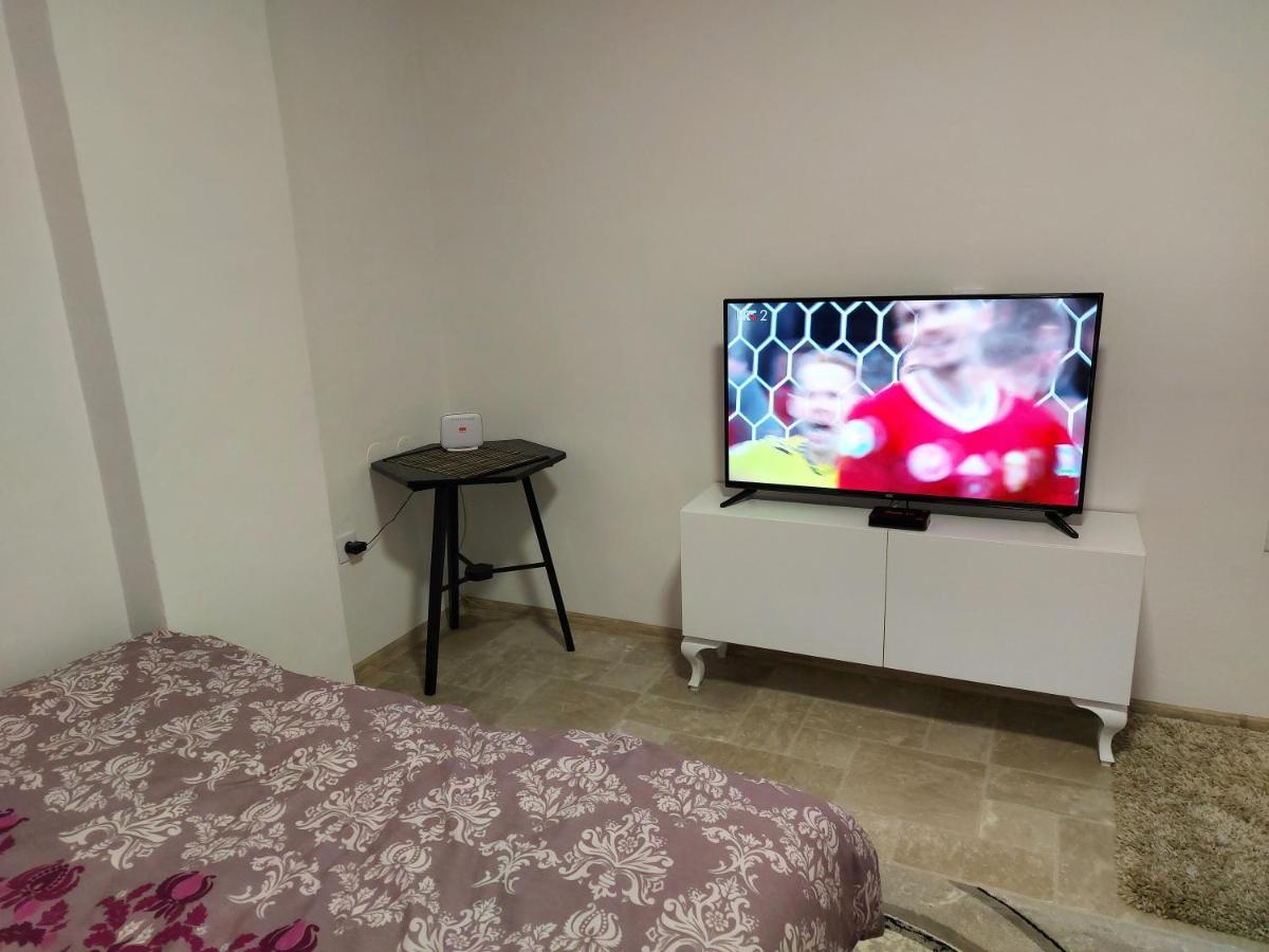 סראייבו Lovely, Neat And Quite Apartment Dalia, Private Parking מראה חיצוני תמונה