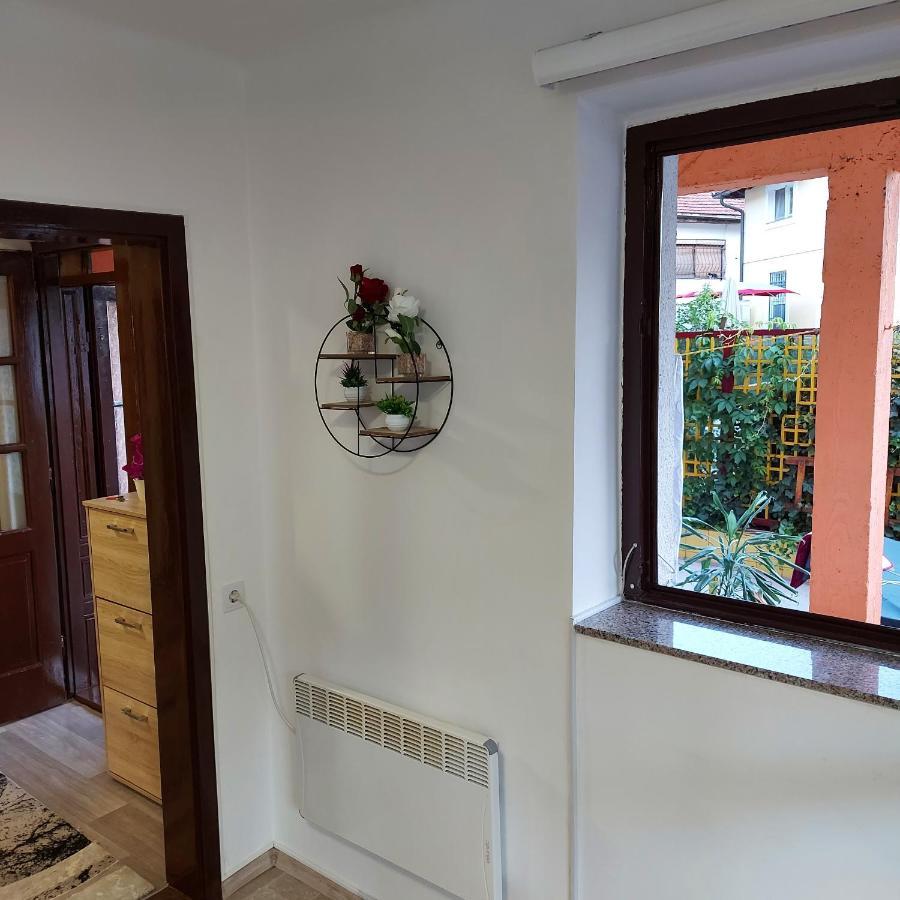 סראייבו Lovely, Neat And Quite Apartment Dalia, Private Parking מראה חיצוני תמונה